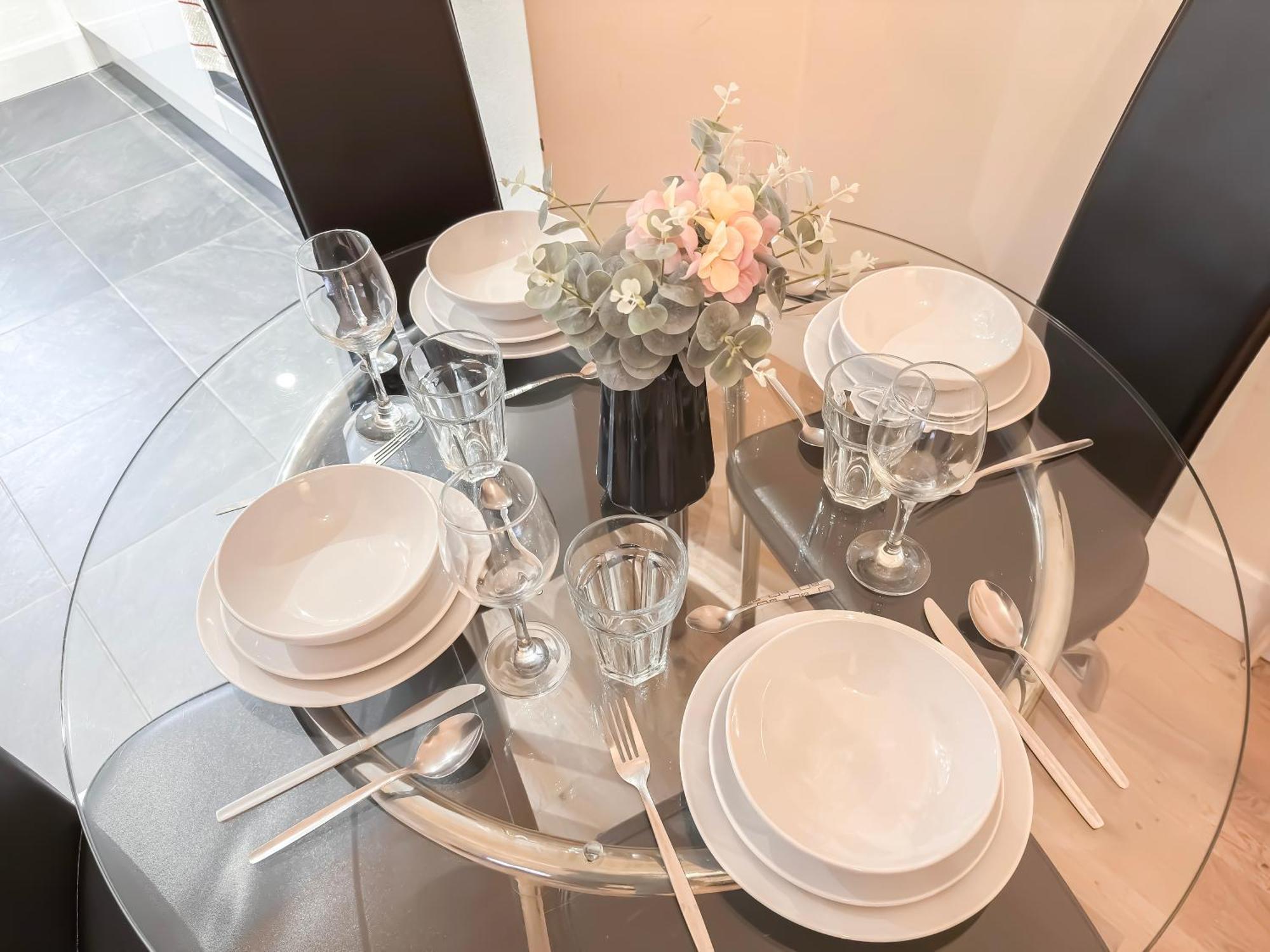 1-Bedroom Flat With Small Garden & Paid Parking In Finsbury Park, Highbury Лондон Экстерьер фото