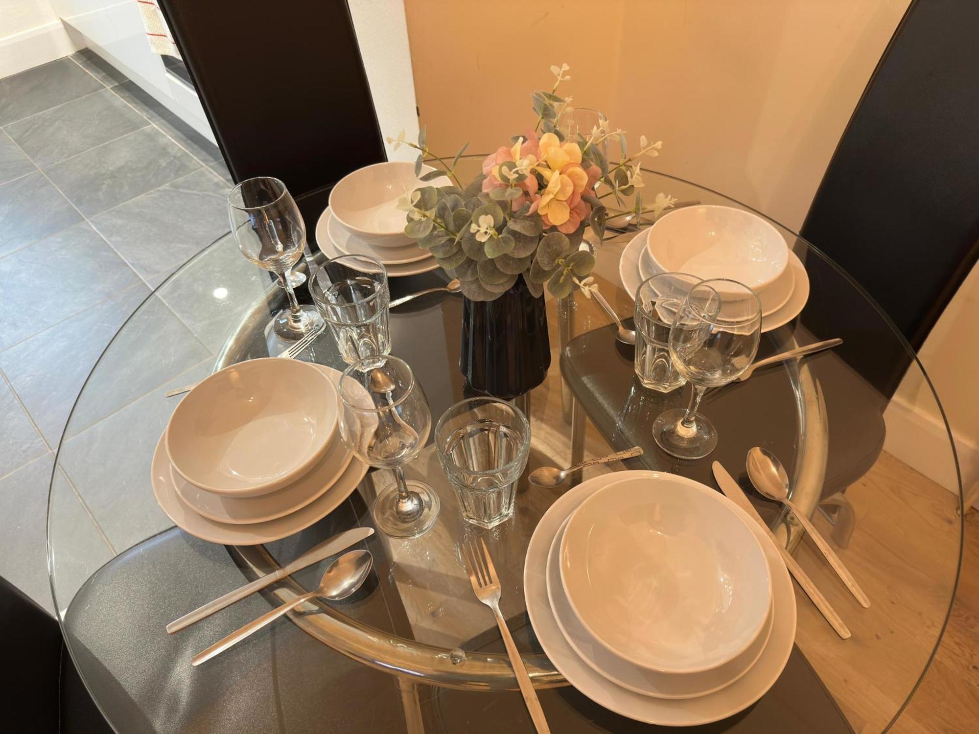 1-Bedroom Flat With Small Garden & Paid Parking In Finsbury Park, Highbury Лондон Экстерьер фото